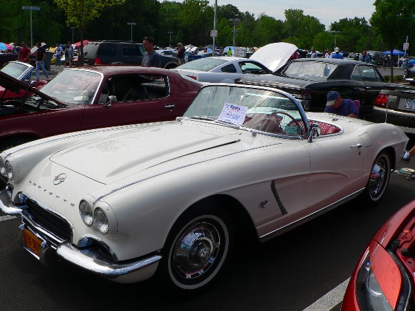Corvette at Lia Car Show 2011
